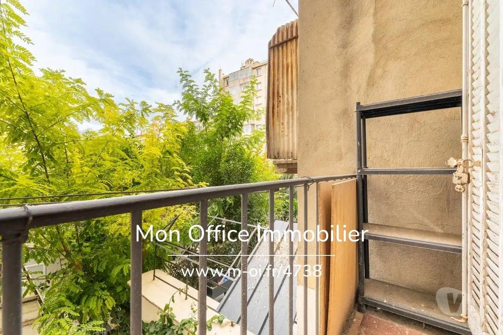Appartements à vendre Bouches-du-Rhône Marseille - Photos Vivastreet (4796-CLA) Référence : 4796-CLA - Appartement 2 pièces avec...