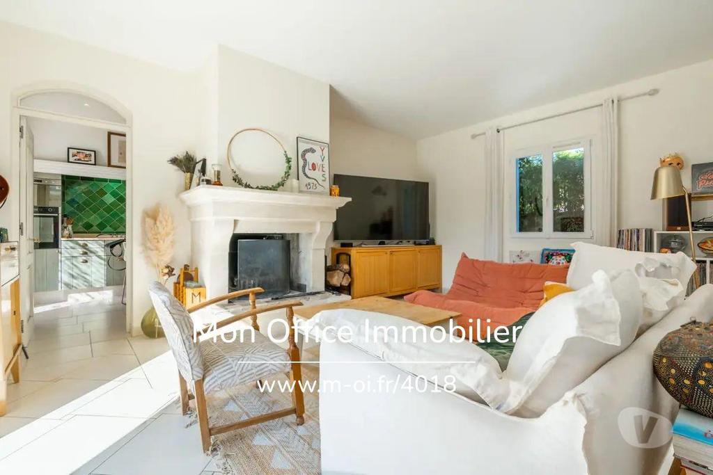 Vente Maison Var Pourrieres - 83910 - Photos Vivastreet (4018-NGU) Référence : 4018-NGU - Maison 4 pièces