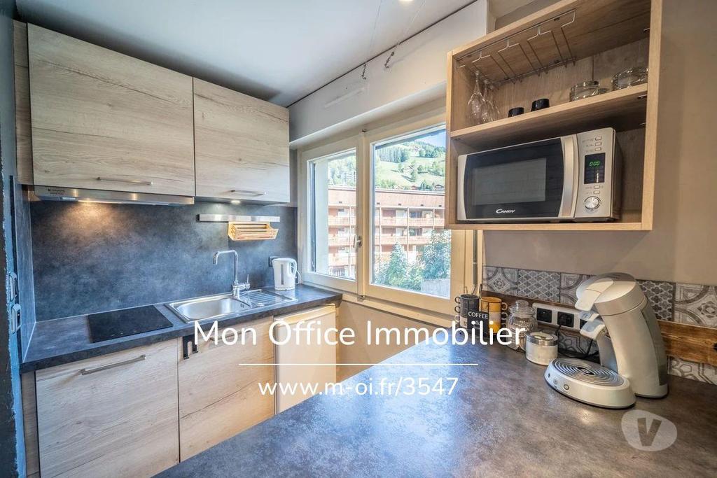 Appartements à vendre Haute-Savoie La Clusaz - 74220 - Photos Vivastreet (4778-TCA) Référence : 4778-TCA - Appartement 1 pièce et cave...