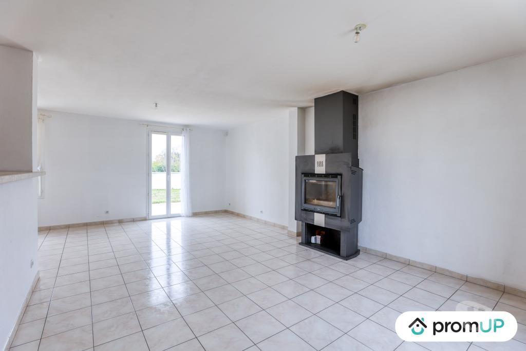 Vente Maison Loiret Villamblain - 45310 - Photos Vivastreet (V6920) Maison individuelle de 125 m2 à VILLAMBLAIN