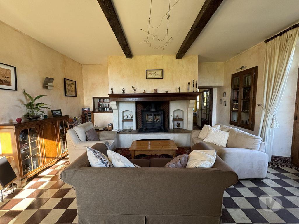 Vente Maison Hautes-Pyrénées Madiran - 65700 - Photos Vivastreet Ensemble Maison de maître et grange rénovée