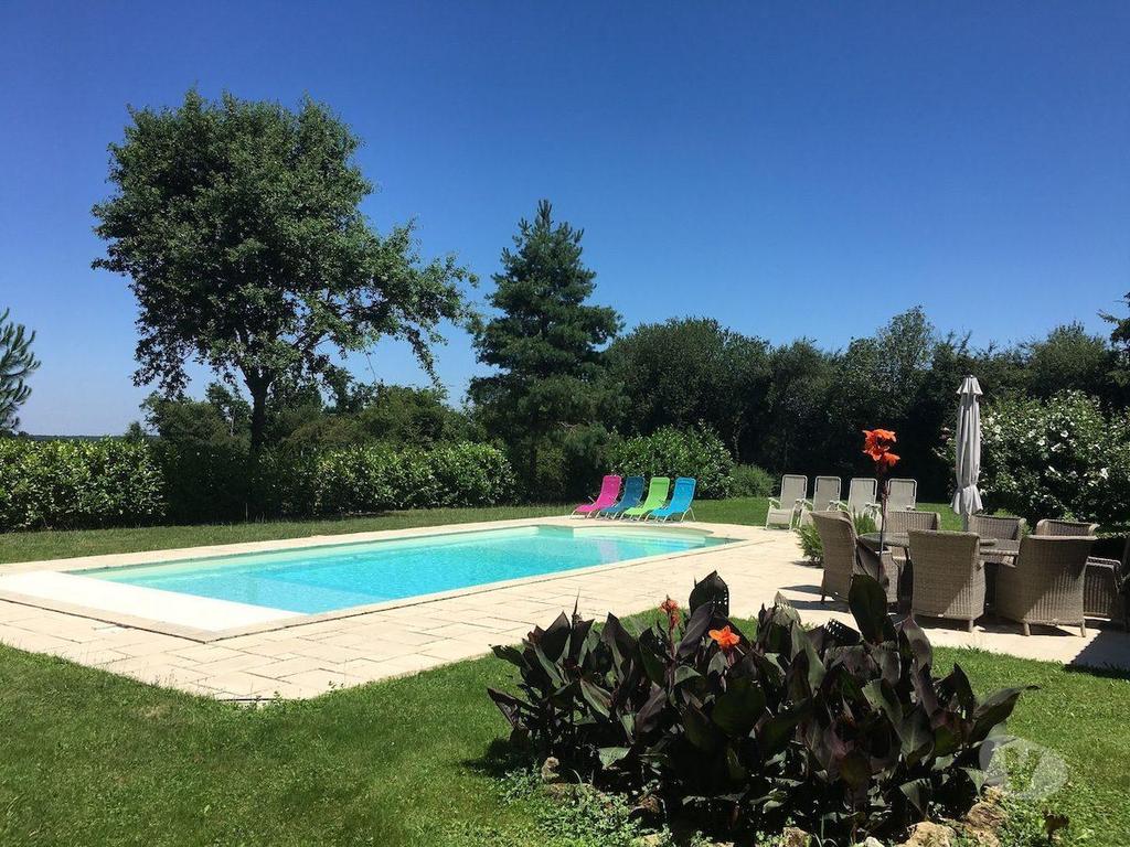 Vente Maison Gers Mielan - 32170 - Photos Vivastreet Maison charmante dans petit hameau paisible, piscine, dépendanc