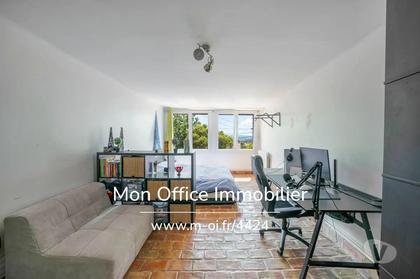 Vente Maison Pourrieres Var - Photos Vivastreet (4424-MBA.) Référence : 4424-MBA. - Maison 5 pièce(s) à...