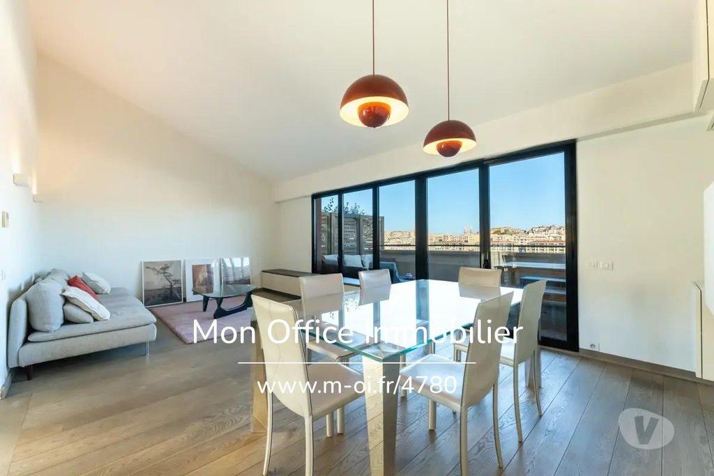 Appartements à vendre Bouches-du-Rhône Marseille - Photos Vivastreet (4780-CLA.) Référence : 4780-CLA. - Appartement en duplex 5...