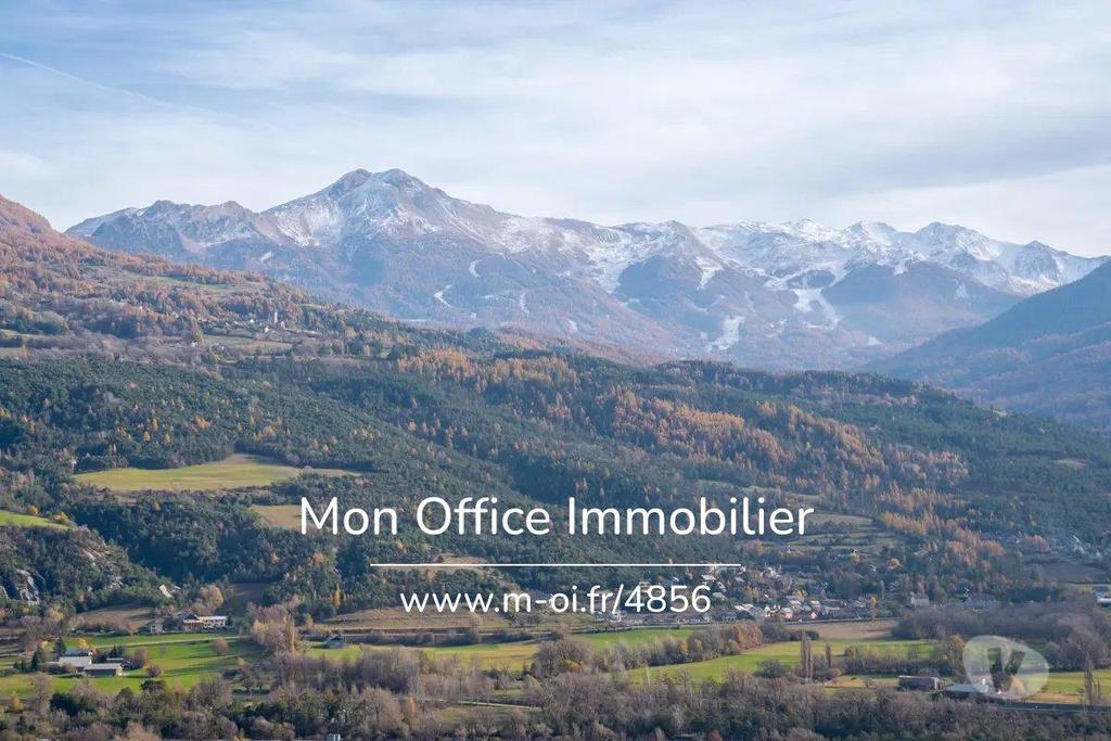Appartements à vendre Hautes-Alpes Embrun - 05200 - Photos Vivastreet (4856-MTE) Référence : 4856-MTE - Type 4 de 85 m²- Terrasse...