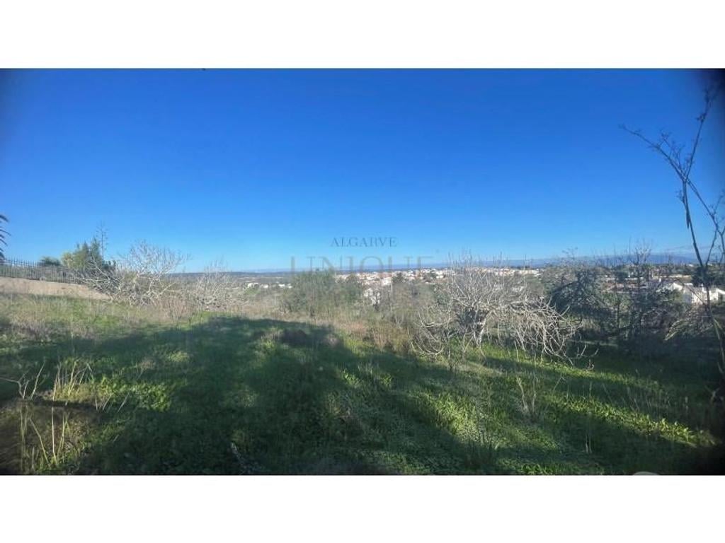 Terrain à vendre Portugal - Photos Vivastreet Terrain avec parcelle constructible pour une villa à Praia da...