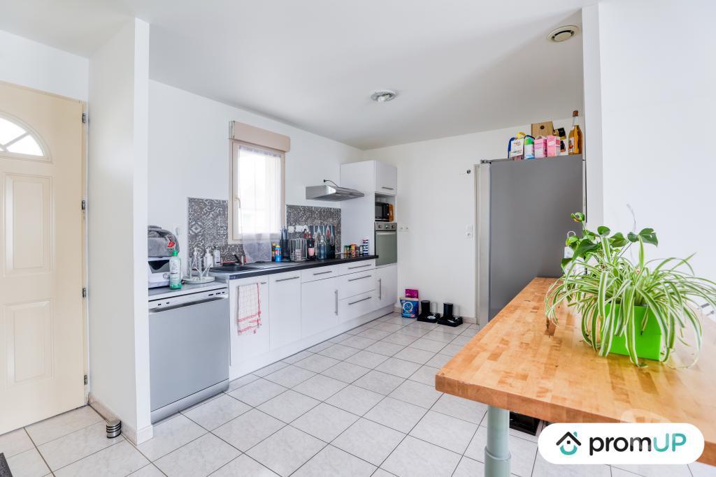 Vente Maison Deux-Sèvres Celles sur Belle - Photos Vivastreet (V6917) Maison individuelle de 100 m2 à CELLES-SUR-BELLE