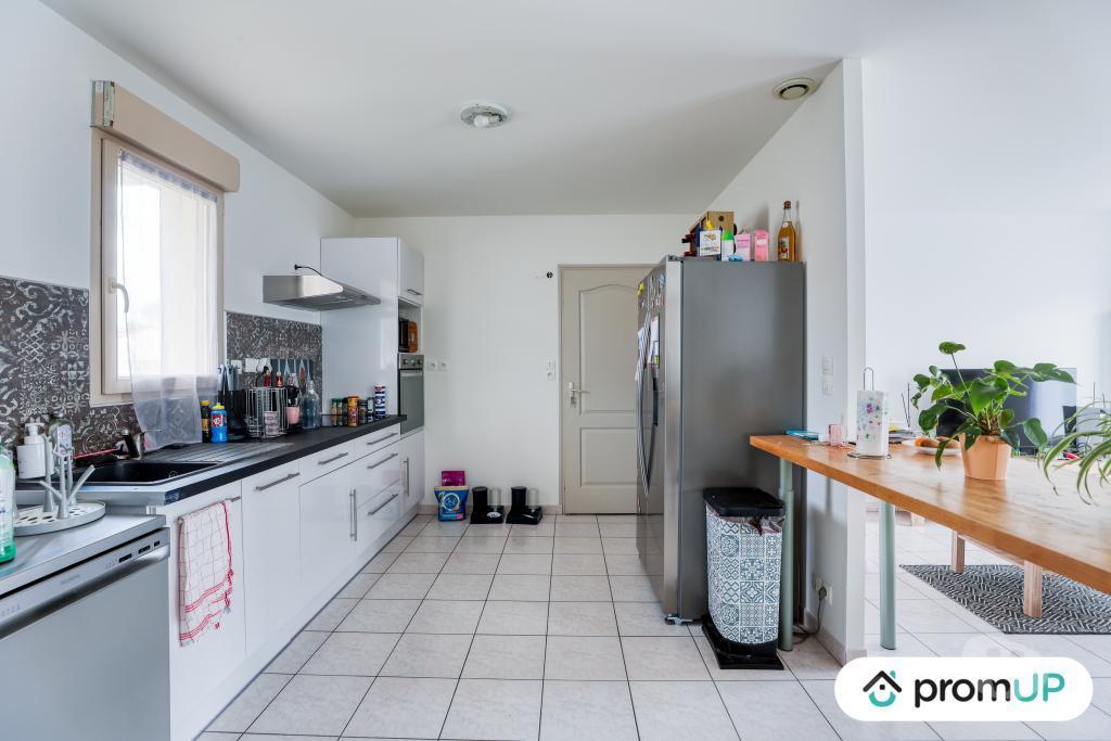 Vente Maison Deux-Sèvres Celles sur Belle - Photos Vivastreet (V6917) Maison individuelle de 100 m2 à CELLES-SUR-BELLE