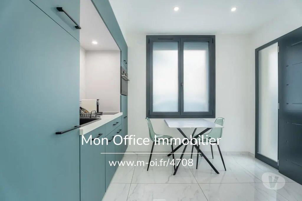 Vente Maison Bouches-du-Rhône Martigues - 13500 - Photos Vivastreet (4708-ASA.) Référence : 4708-ASA. - Maison composée de 3...