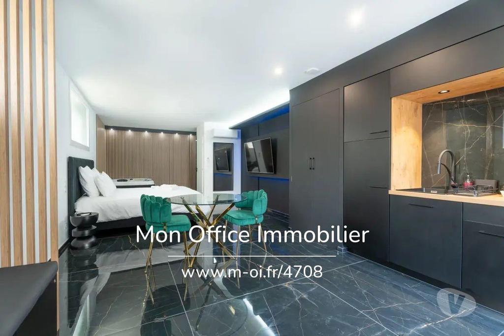 Vente Maison Bouches-du-Rhône Martigues - 13500 - Photos Vivastreet (4708-ASA.) Référence : 4708-ASA. - Maison composée de 3...