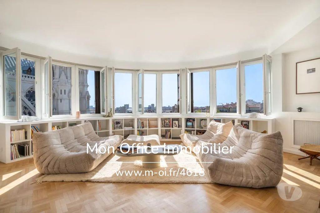Appartements à vendre Bouches-du-Rhône Marseille - Photos Vivastreet (4618-CLA.) Référence : 4618-CLA. - Appartement 4 pièces dans...