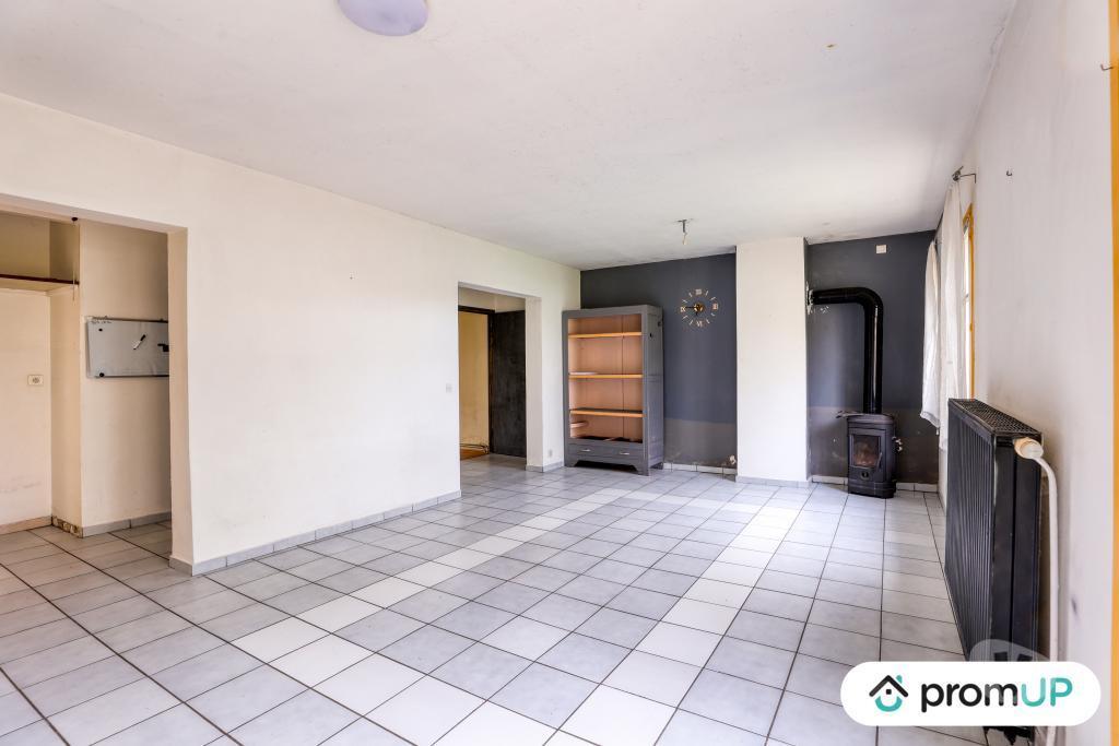 Vente Maison Charente-Maritime Chaniers - 17610 - Photos Vivastreet (V6934) Ensemble immobilier de 270 m2 CHANIERS