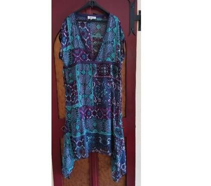Vêtements La Motte Servolex Savoie - Photos Vivastreet Robe mi-longue violette