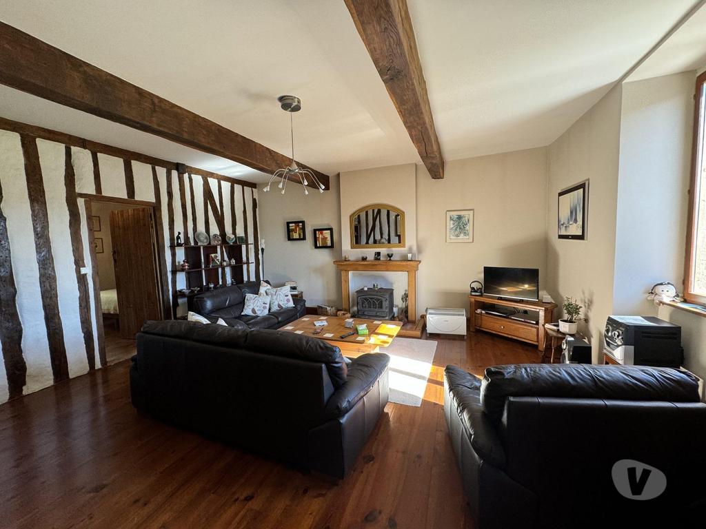 Vente Maison Haute-Garonne Boulogne sur Gesse - 31350 - Photos Vivastreet Charmante Maison avec piscine, grand jardin et dépendances