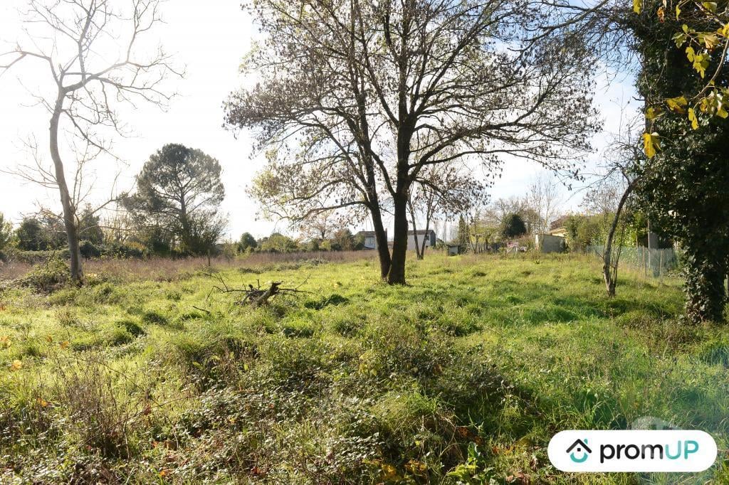 Terrain à vendre Gironde Beguey - 33410 - Photos Vivastreet (V6936) Terrain constructible de 1398 m2 à BÉGUEY