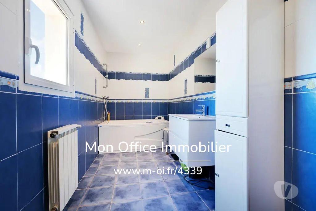 Vente Maison Bouches-du-Rhône La Ciotat - 13600 - Photos Vivastreet (4869-MCO) Référence : 4869-MCO - Maison de type 6 d'une...