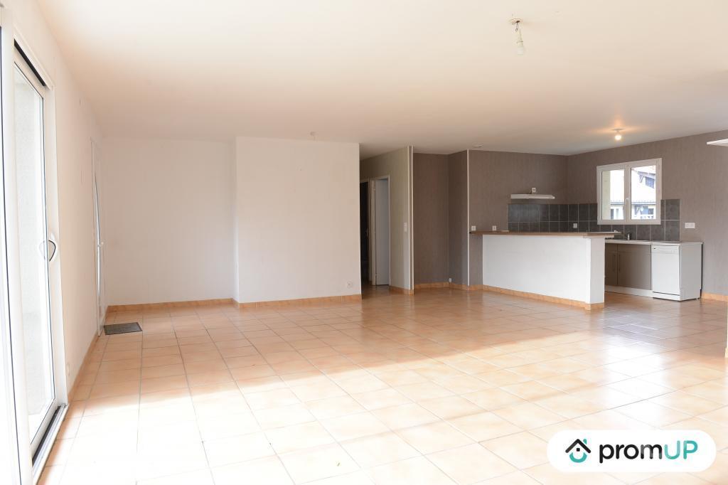 Vente Maison Dordogne Lamothe Montravel - 24230 - Photos Vivastreet (V6939) Maison individuelle de 121 m2 à LAMOTHE-MONTRAVEL