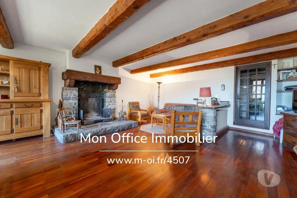 Vente Maison Hautes-Alpes St Andre d'Embrun - 05200 - Photos Vivastreet (4518-MBE.) Référence : 4518-MBE. - Maison T6 + studio +...