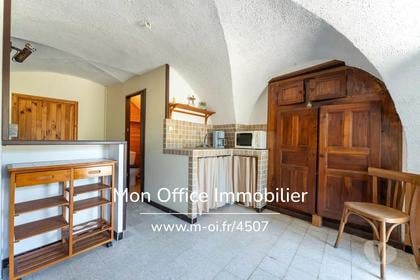 Vente Maison St Andre d'Embrun Hautes-Alpes - Photos Vivastreet (4518-MBE.) Référence : 4518-MBE. - Maison T6 + studio +...