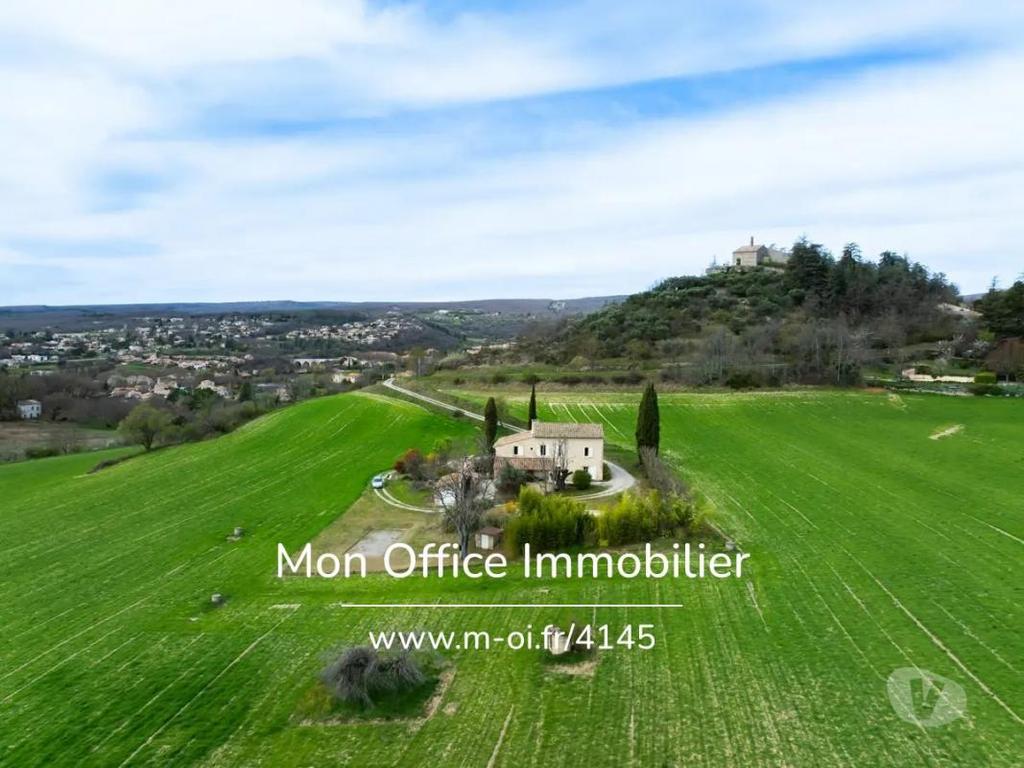 Vente Maison Alpes-de-Haute-Provence Forcalquier - 04300 - Photos Vivastreet (4145-NGU) Référence : 4145-NGU - Maison 11 pièces 285m2 sur...
