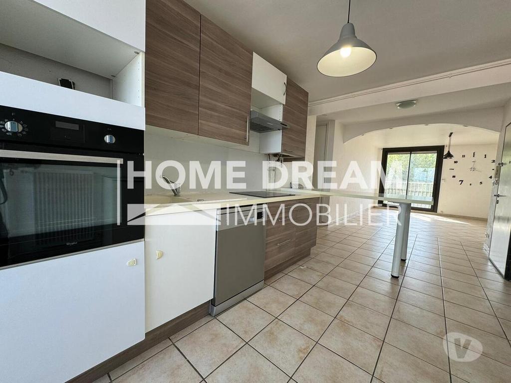 Appartements à vendre Var La Seyne sur Mer - 83500 - Photos Vivastreet T4 standing - LA SEYNE-SUR-MER Proche...