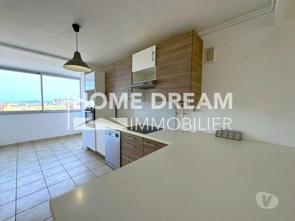 Appartements à vendre Var La Seyne sur Mer - 83500 - Photos Vivastreet T4 standing - LA SEYNE-SUR-MER Proche...