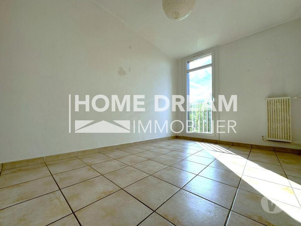 Appartements à vendre Var La Seyne sur Mer - 83500 - Photos Vivastreet T4 standing - LA SEYNE-SUR-MER Proche...