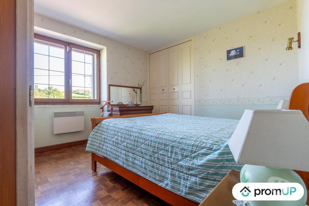 Vente Maison Saône-et-Loire Ecuisses - 71210 - Photos Vivastreet (V6810) Maison individuelle de 162 m2 à ÉCUISSES