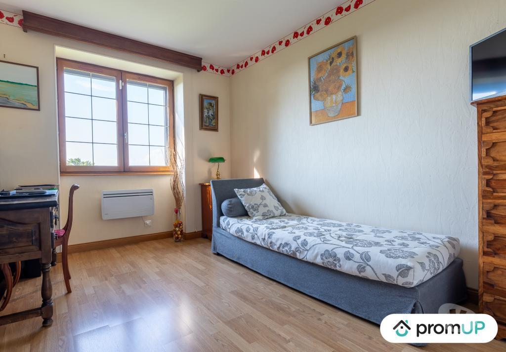 Vente Maison Saône-et-Loire Ecuisses - 71210 - Photos Vivastreet (V6810) Maison individuelle de 162 m2 à ÉCUISSES