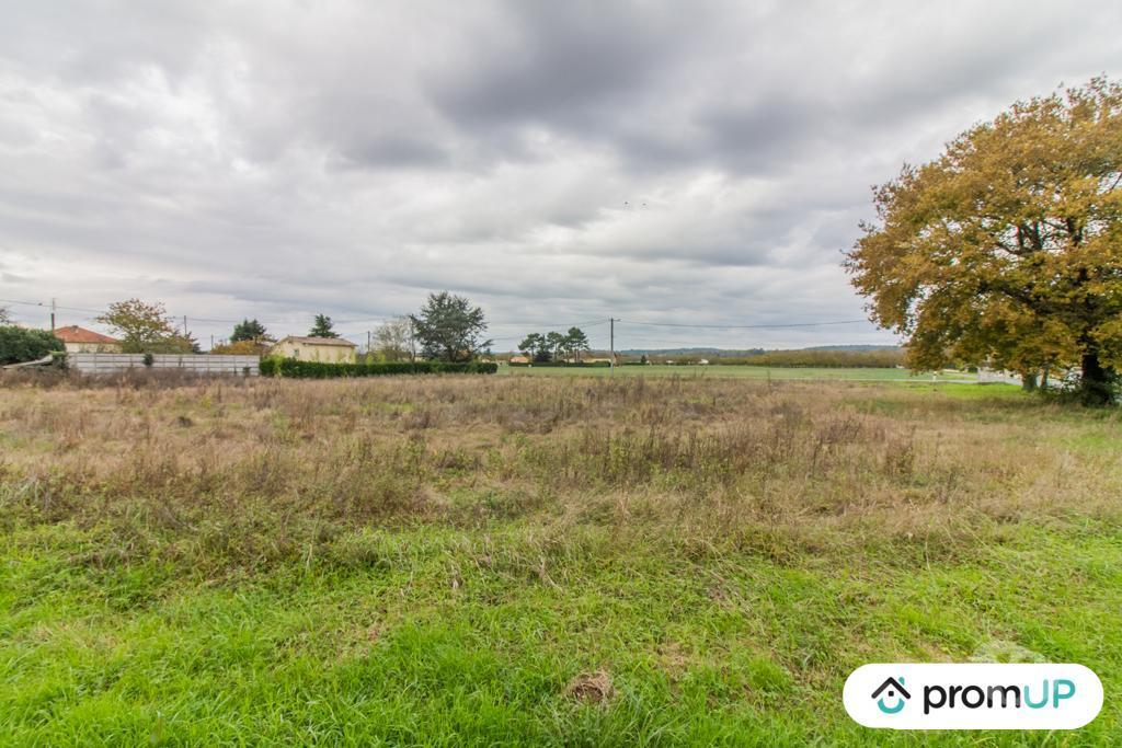Terrain à vendre Dordogne Sourzac - 24400 - Photos Vivastreet (VT114) Terrain constructible 2461m2