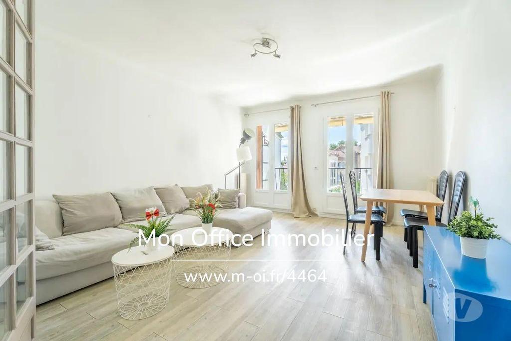 Appartements à vendre Bouches-du-Rhône Aix en Provence - Photos Vivastreet (4464-ETH.) Référence : 4464-ETH. - Appartement - T3 - 80m2 -...