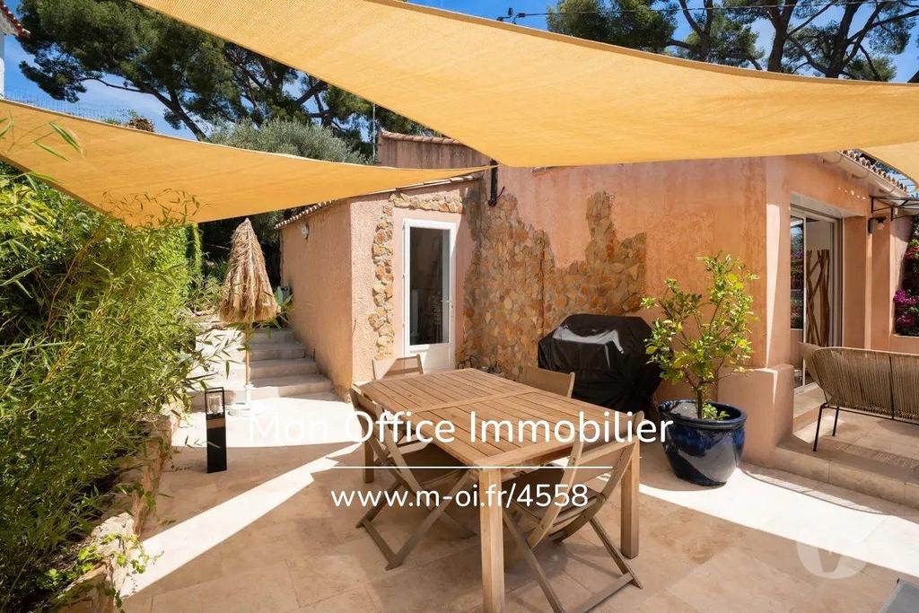 Vente Maison Bouches-du-Rhône La Ciotat - 13600 - Photos Vivastreet (4558-VCA.) Référence : 4558-VCA. - Maison rénovée quartier...