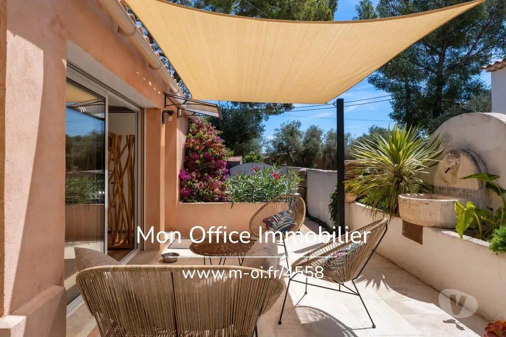 Vente Maison Bouches-du-Rhône La Ciotat - 13600 - Photos Vivastreet (4558-VCA.) Référence : 4558-VCA. - Maison rénovée quartier...