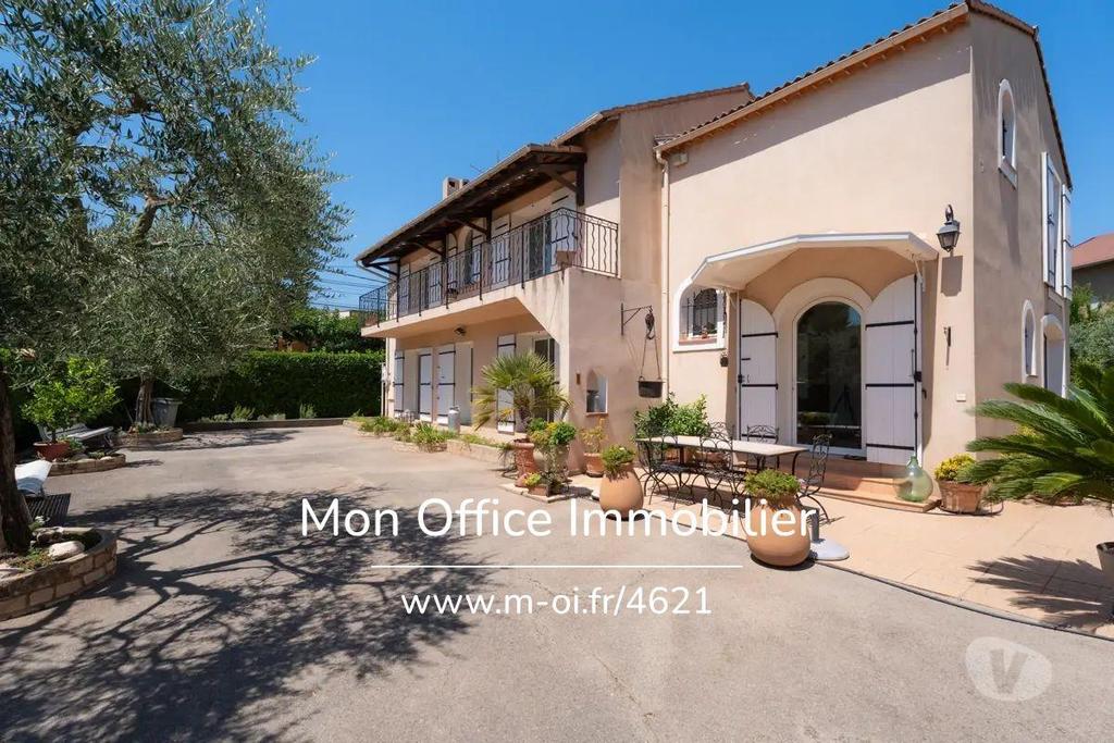 Vente Maison Bouches-du-Rhône Gardanne - 13120 - Photos Vivastreet (4621-JAN.) Référence : 4621-JAN. - Maison 6 pièces à...