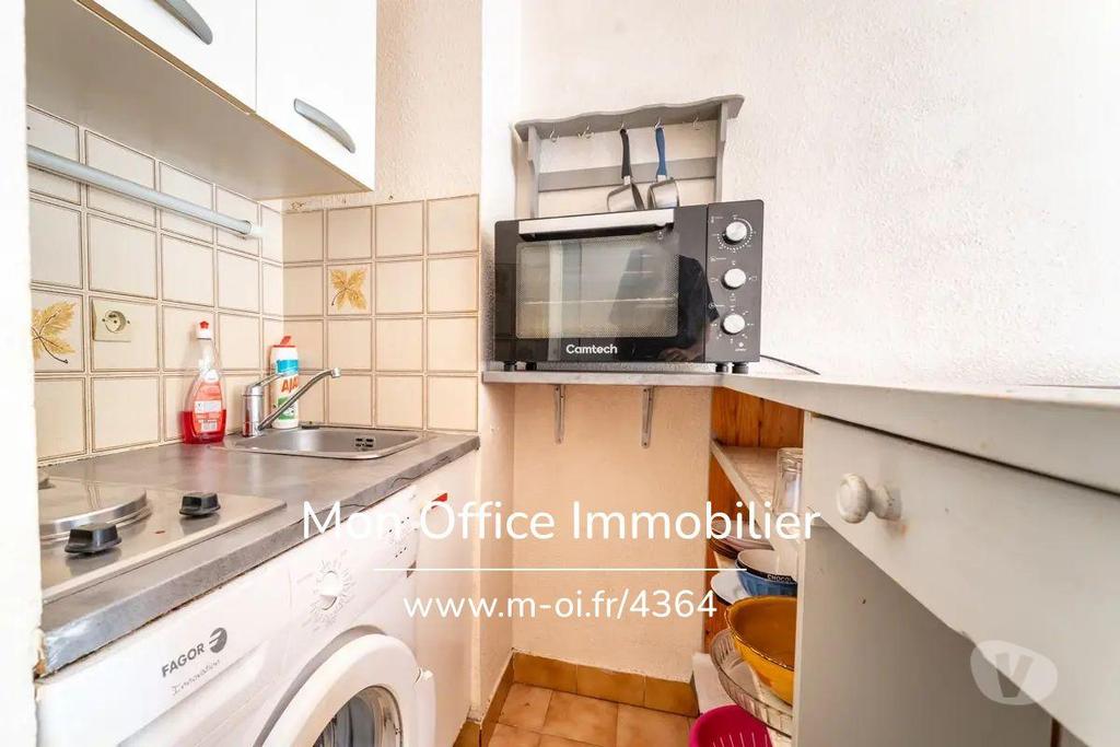 Appartements à vendre Var Sanary sur Mer - 83110 - Photos Vivastreet (4364-NGU) Référence : 4364-NGU - Appartement 2 pièces