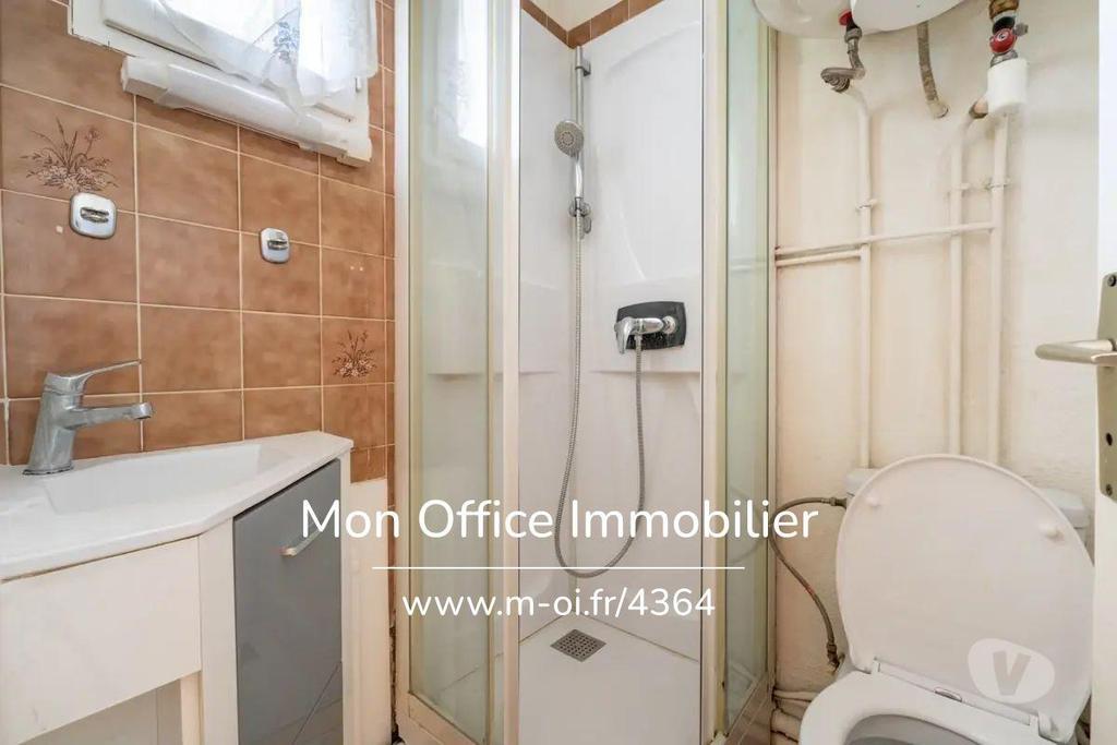 Appartements à vendre Var Sanary sur Mer - 83110 - Photos Vivastreet (4364-NGU) Référence : 4364-NGU - Appartement 2 pièces
