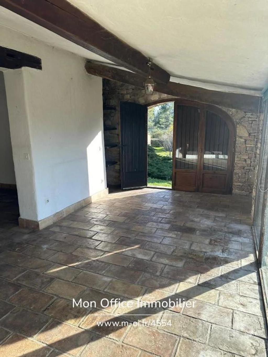 Vente Maison Bouches-du-Rhône St Marc Jaumegarde - 13100 - Photos Vivastreet (4554-AUS.) Référence : 4554-AUS. - Maison à rénover sur...