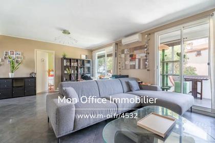 Achat appartement Marseille Marseille - Photos Vivastreet (4532-CLA) Référence : 4532-CLA - Appartement T3 avec...