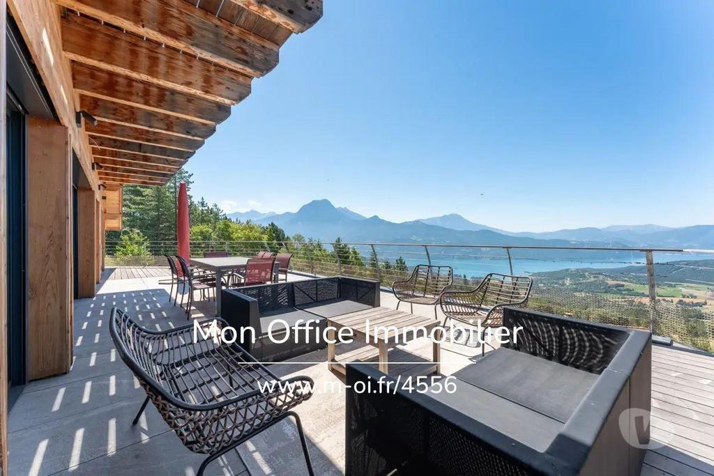 Vente Maison Hautes-Alpes Prunieres - 05230 - Photos Vivastreet (4590-MTE) Référence : 4590-MTE - Chalet haut de gamme - Vue...