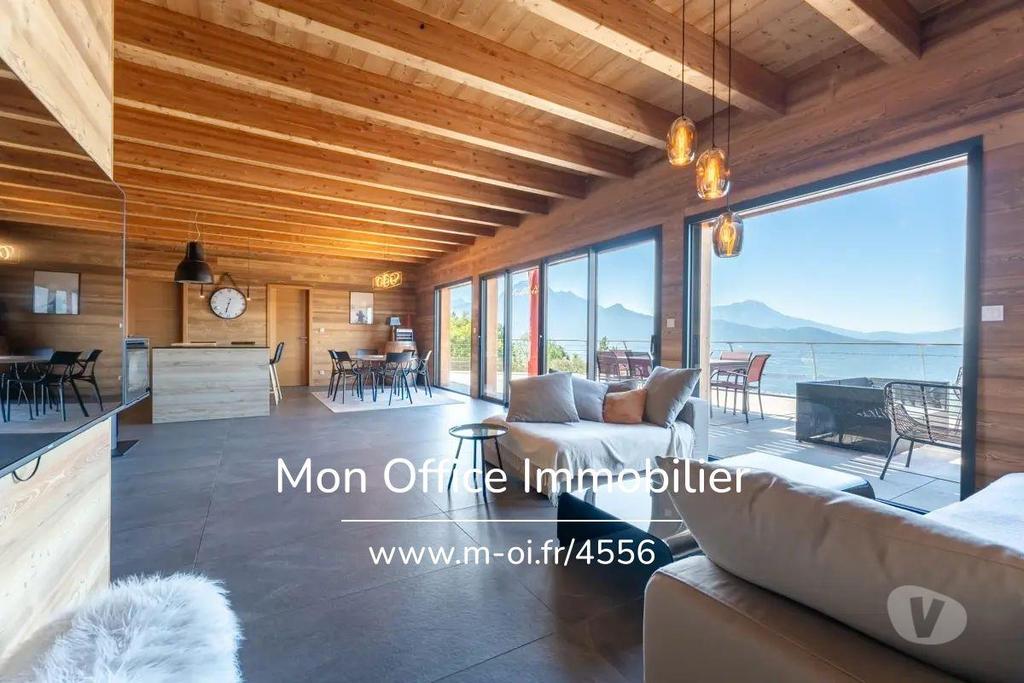 Vente Maison Hautes-Alpes Prunieres - 05230 - Photos Vivastreet (4590-MTE) Référence : 4590-MTE - Chalet haut de gamme - Vue...