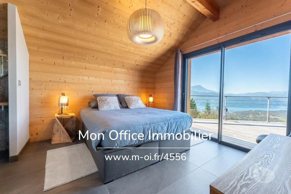 Vente Maison Hautes-Alpes Prunieres - 05230 - Photos Vivastreet (4590-MTE) Référence : 4590-MTE - Chalet haut de gamme - Vue...