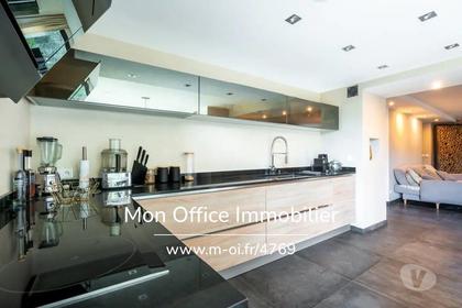 Vente Maison Le Castellet Var - Photos Vivastreet (4769-VCA) Référence : 4769-VCA - Bergerie du 19 ème avec une...