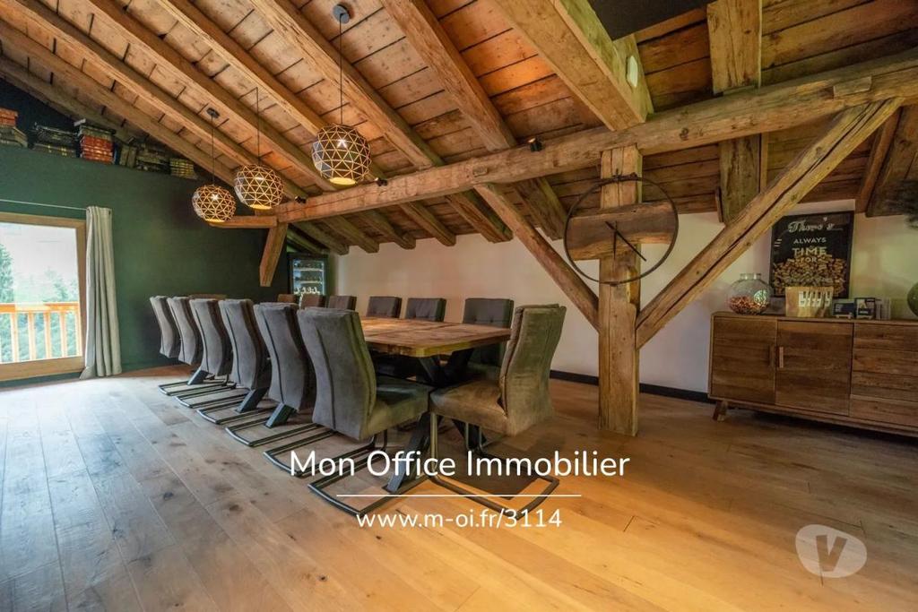 Vente Maison Haute-Savoie Petit Bornand les Glieres - 74130 - Photos Vivastreet (3935-TCA.) Référence : 3935-TCA. - Chalet de haut standing 5...