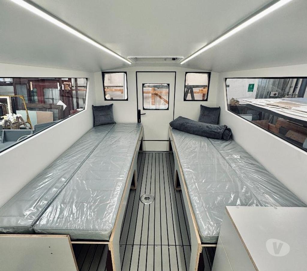 Bateaux à moteur Maine-et-Loire Loire - 49440 - Photos Vivastreet Bateau de pêche en aluminium avec cabine, à vendre