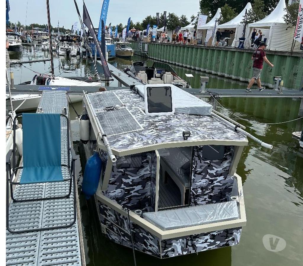 Bateaux à moteur Maine-et-Loire Loire - 49440 - Photos Vivastreet Bateau de pêche en aluminium avec cabine, à vendre