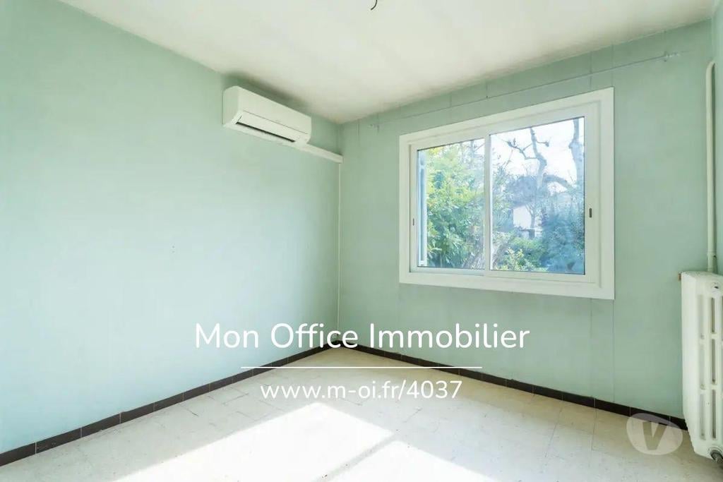 Vente Maison Bouches-du-Rhône Les Pennes Mirabeau - 13170 - Photos Vivastreet (4037-ABR.) Référence : 4037-ABR. - Maison 5 pièces