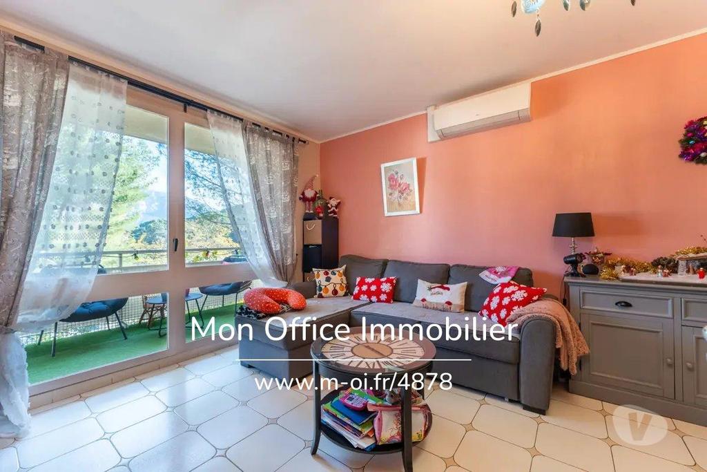 Appartements à vendre Bouches-du-Rhône Marseille - Photos Vivastreet (4878-MCO) Référence : 4878-MCO - Appartement 3 pièces 64 m2...