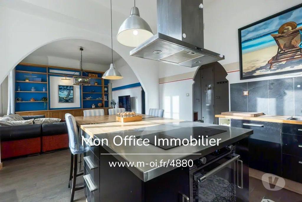 Appartements à vendre Bouches-du-Rhône Marseille - Photos Vivastreet (4880-AFO) Référence : 4880-AFO - Appartement 3 pièces +...