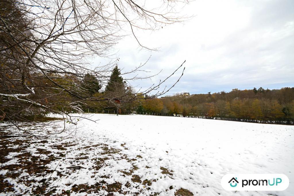 Terrain à vendre Yonne Moutiers en Puisaye - 89520 - Photos Vivastreet (V6932) Terrain constructible de 6352 m2 à MOUTIERS-EN-PUISAYE
