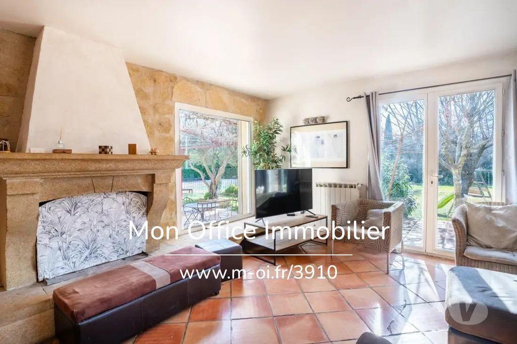 Vente Maison Bouches-du-Rhône Rognes - 13840 - Photos Vivastreet (3910-AAG.) Référence : 3910-AAG. - MAS PROVENÇAL + 2...